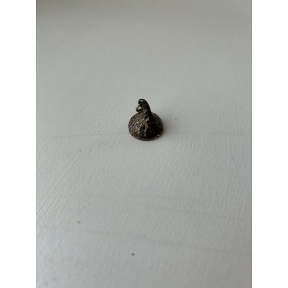 Vintage JCF Sterling Silver SOLID Hershey's Kiss Charm Pendant 14 gr Valentines - Picture 7 of 7